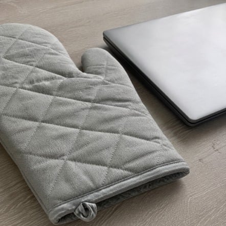 Custom printed oven mitts in bulk