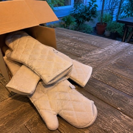 Wholesale custom oven mitts